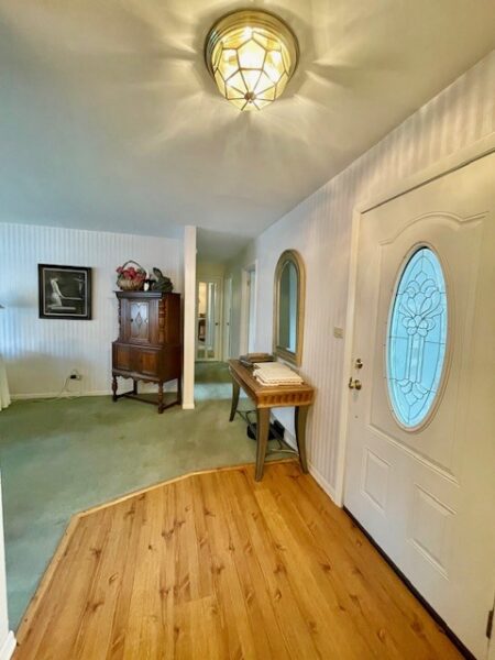 700 Longview Drive, Countryside, IL