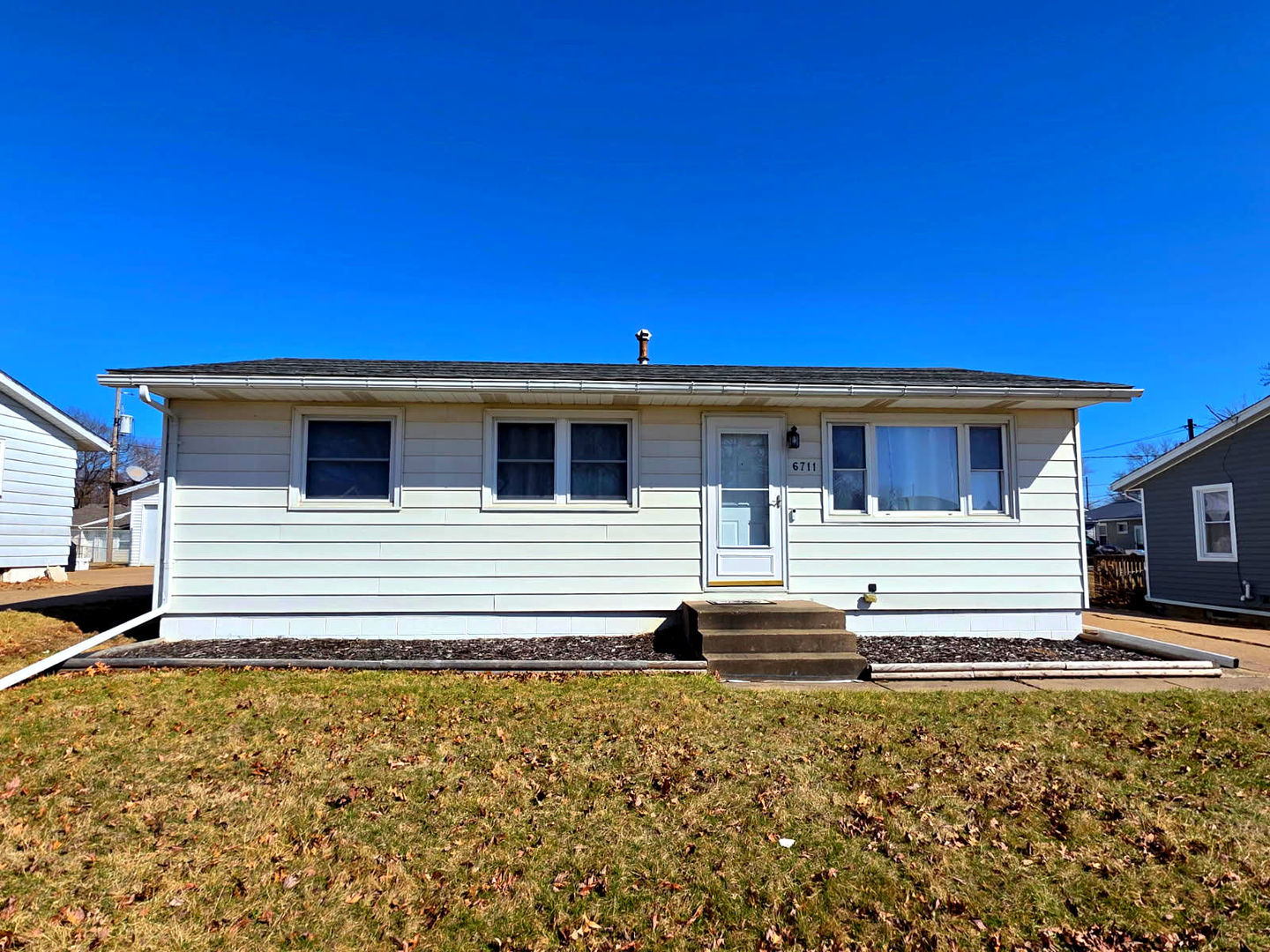 6711 Ridge Drive, Davenport, IA
