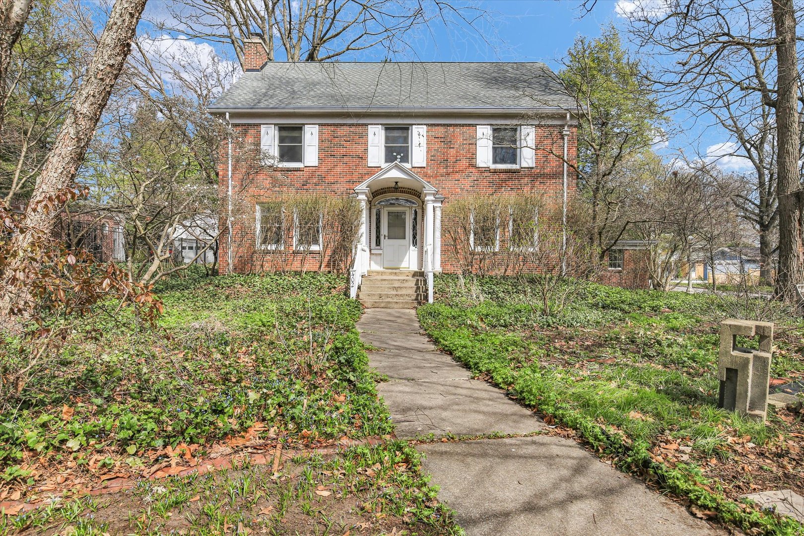 402 W Pennsylvania Avenue, Urbana, IL