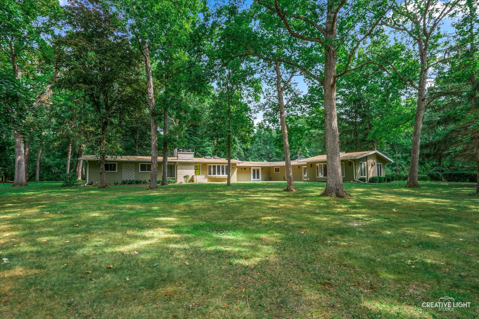 16323 Griswold Springs Road, Plano, IL