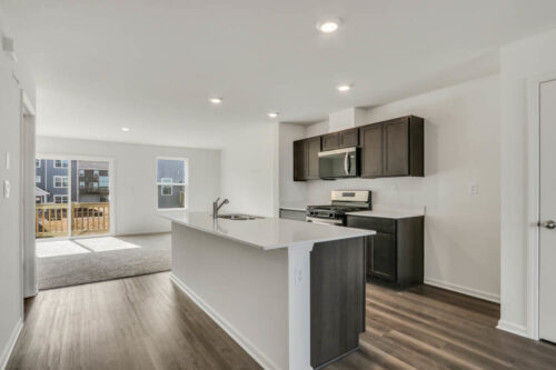 440 lakeshore Court, St. Charles, IL