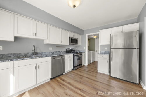 1933 Wellington Place, Downers Grove, IL