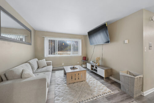 727 S Maple Avenue #100, Oak Park, IL