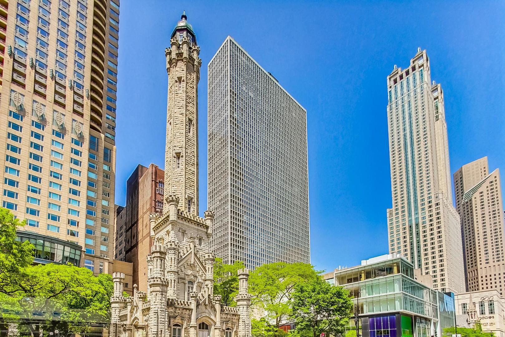 111 E Chestnut Street #37K, Chicago, IL