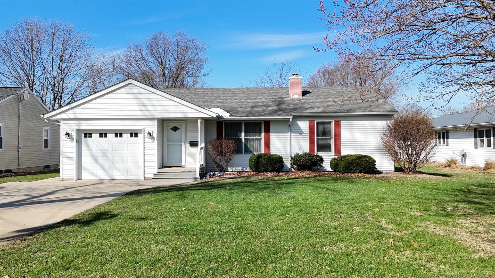 1019 N Sangamon Avenue, Gibson City, IL