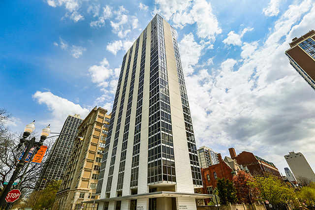 1555 N Dearborn Parkway #17C, Chicago, IL
