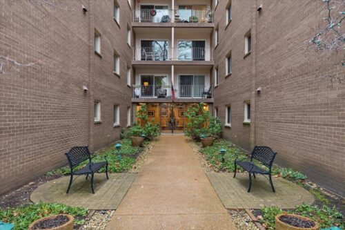 411 Ashland Avenue #1A, River Forest, IL
