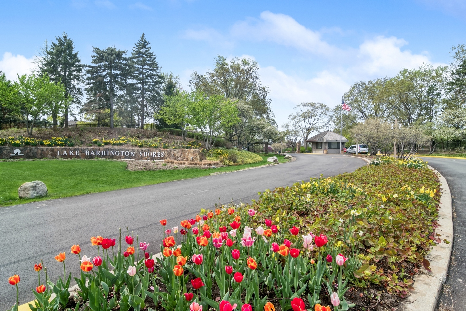 59 Cedar Ridge, Lake Barrington, IL