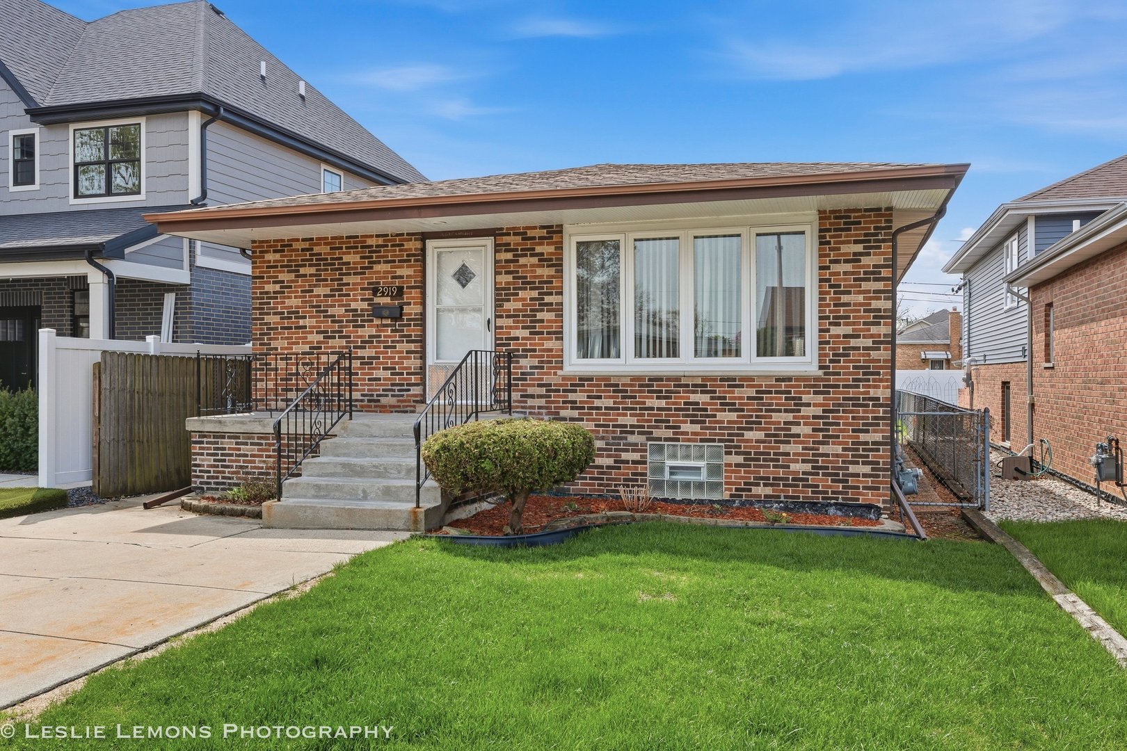 2919 W 101ST Place, Evergreen Park, IL