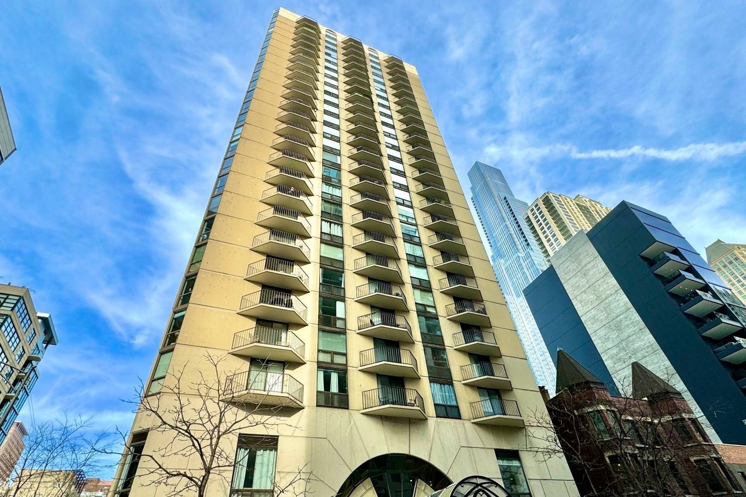 70 W Huron Street #506, Chicago, IL