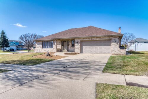 19458 Manchester Drive, Mokena, IL