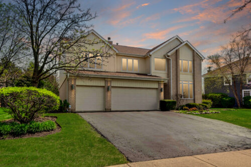 3392 Whirlaway Drive, Northbrook, IL