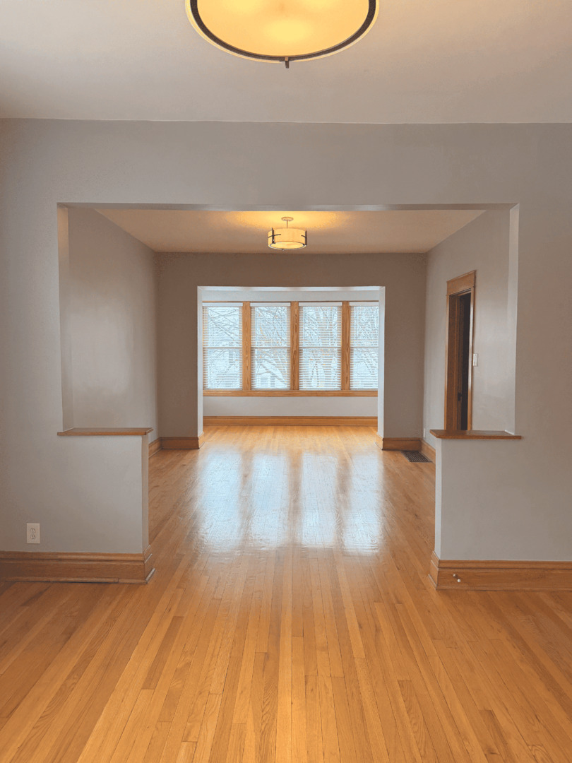 4441 N Kilbourn Avenue #2, Chicago, IL