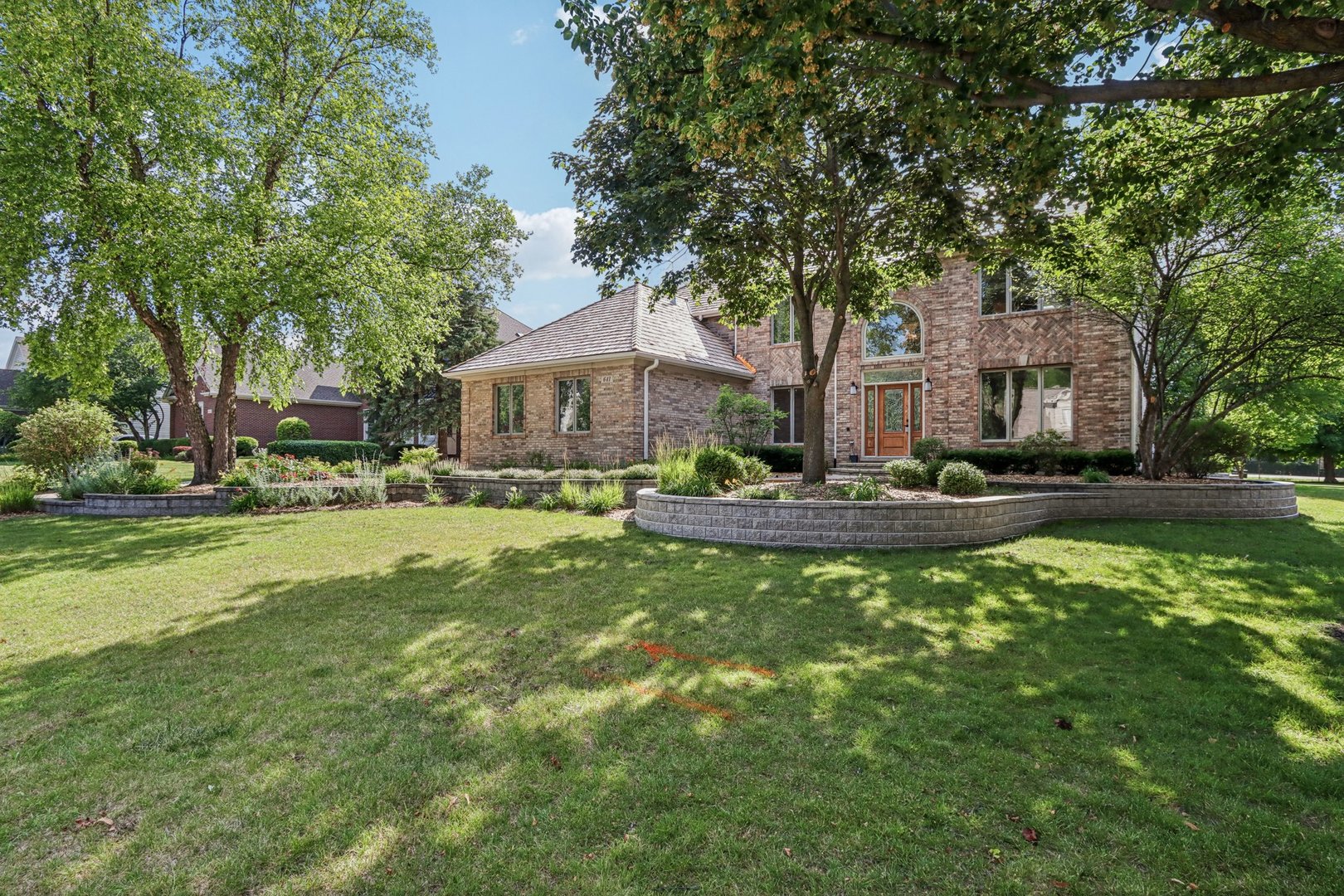 641 Mason Lane, Lake In The Hills, IL