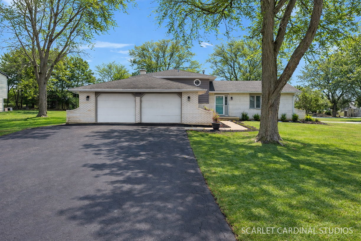 12805 S Elaine Drive, Plainfield, IL