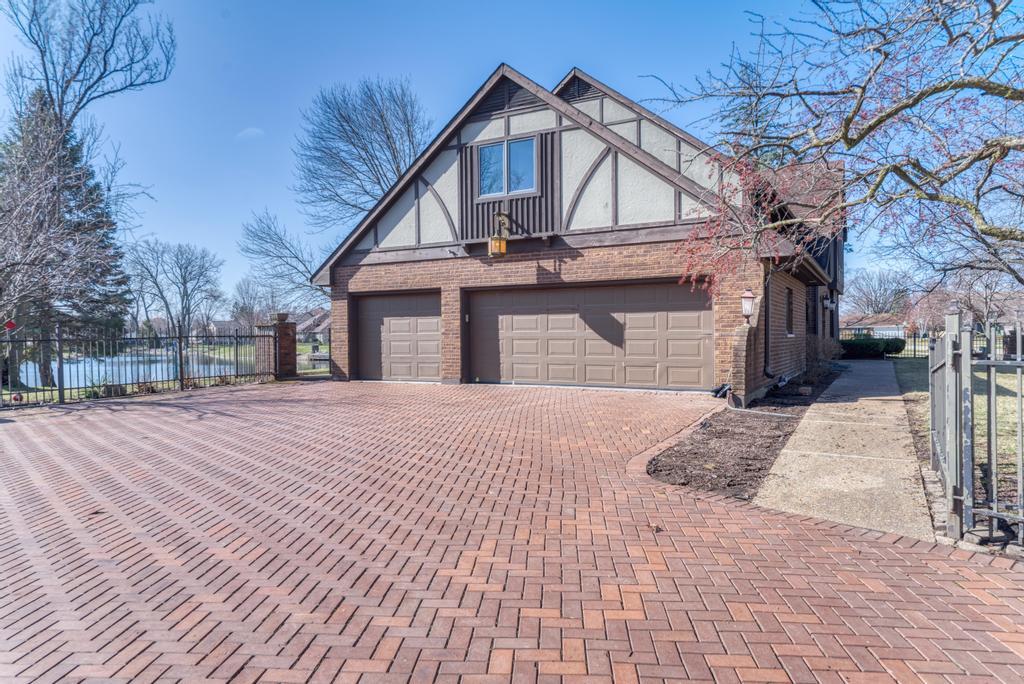 1212 Buell Avenue, Joliet, IL