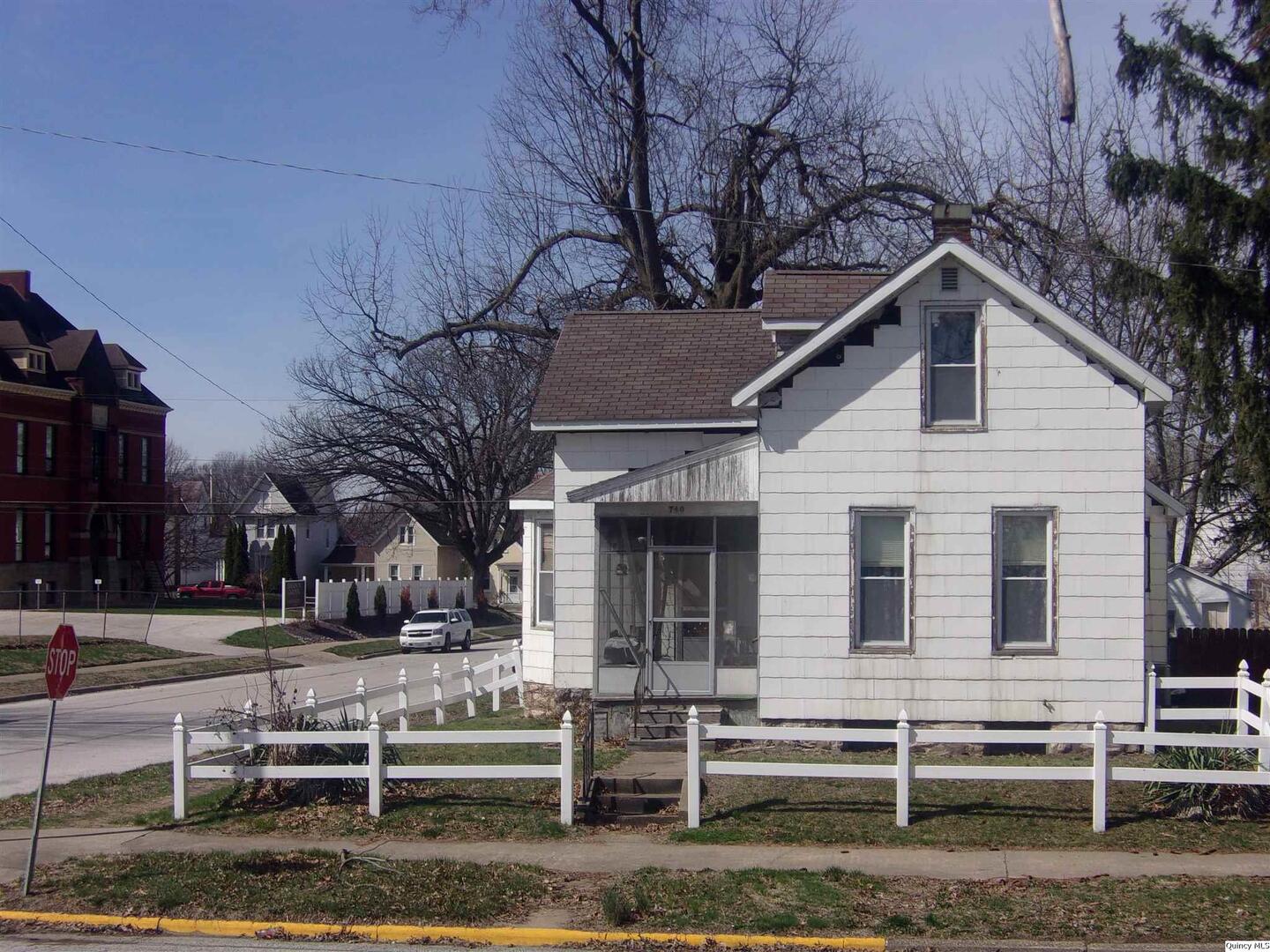 740 S 14th, Quincy, IL