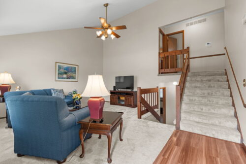 1072 Cedar Crest Drive, Crystal Lake, IL