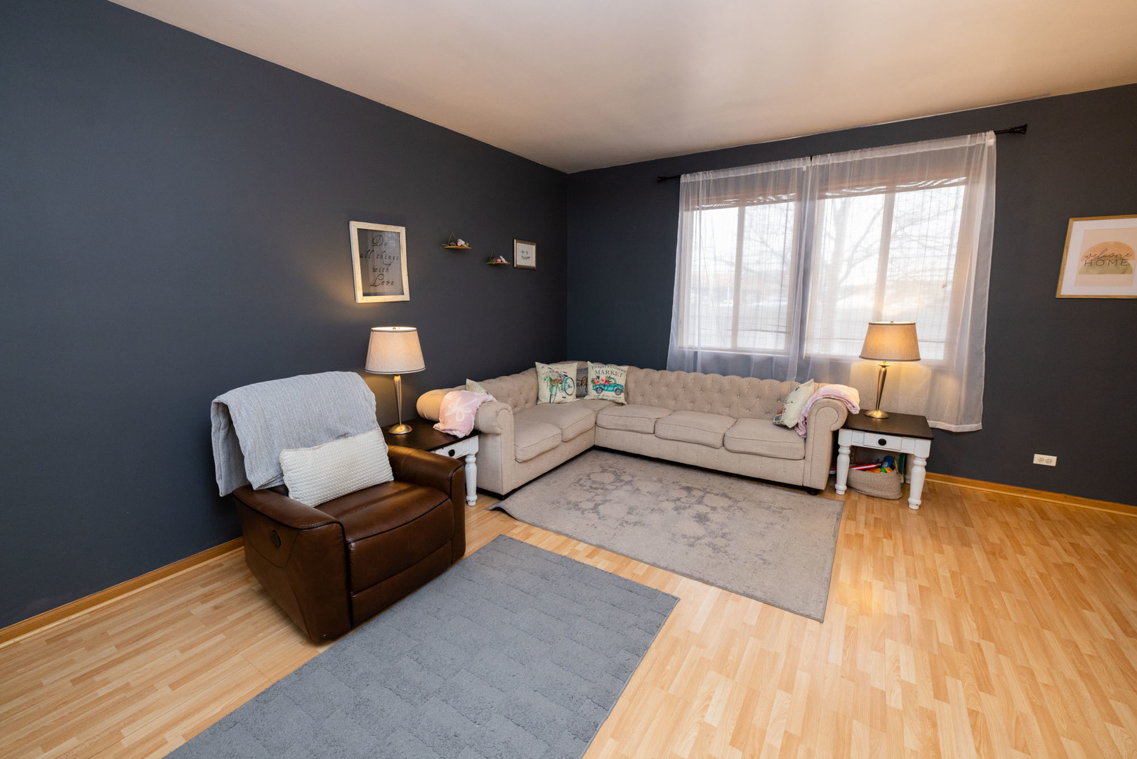 2375 Cove Court, Elgin, IL