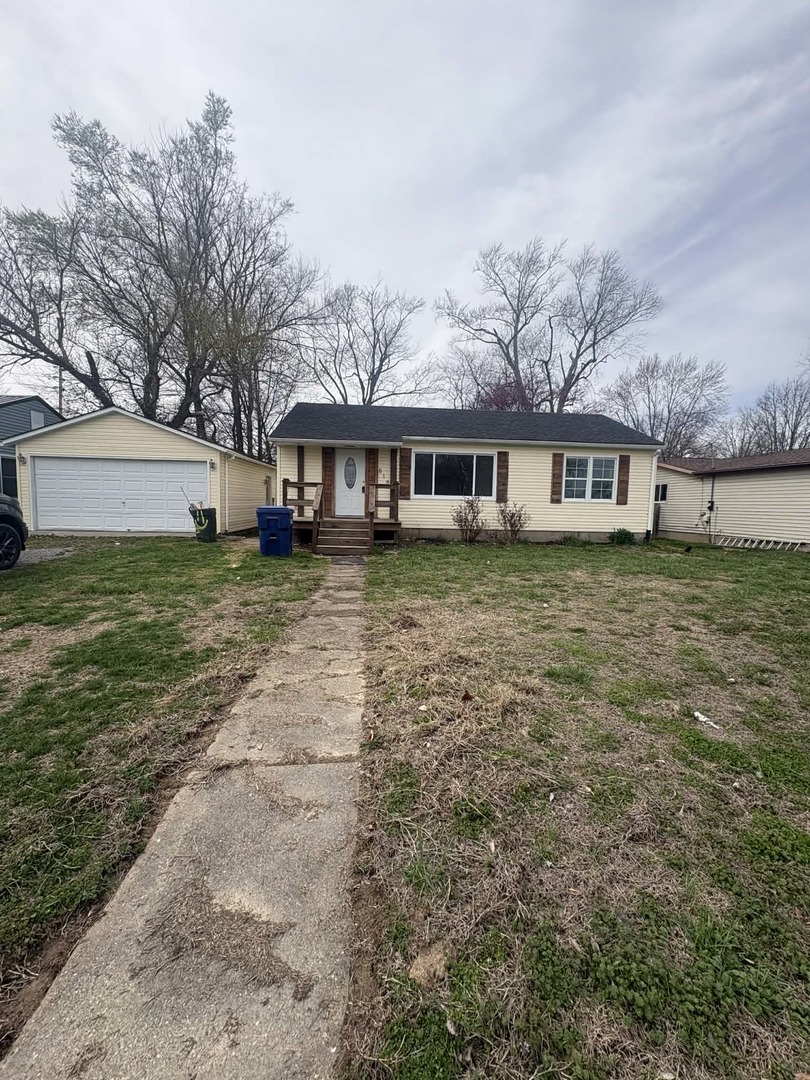 818 S Church Street, Carmi, IL