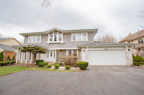 1900 LANDWEHR Road, Northbrook, IL