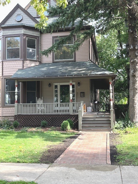 61 7 Avenue, La Grange, IL