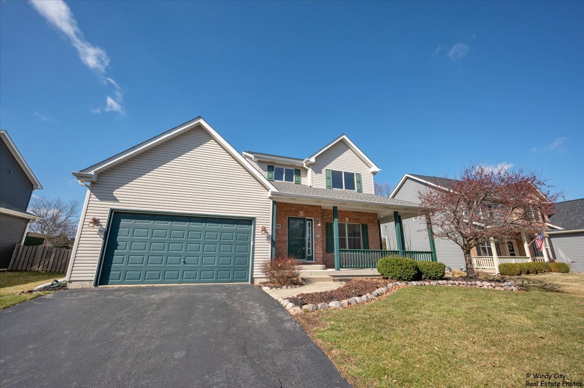 570 Larium Lane, Crystal Lake, IL