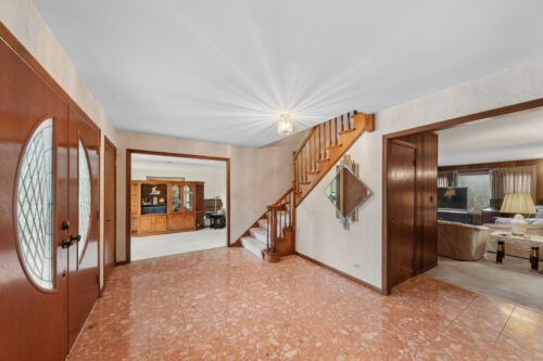 4111 Terri Lyn Lane, Northbrook, IL