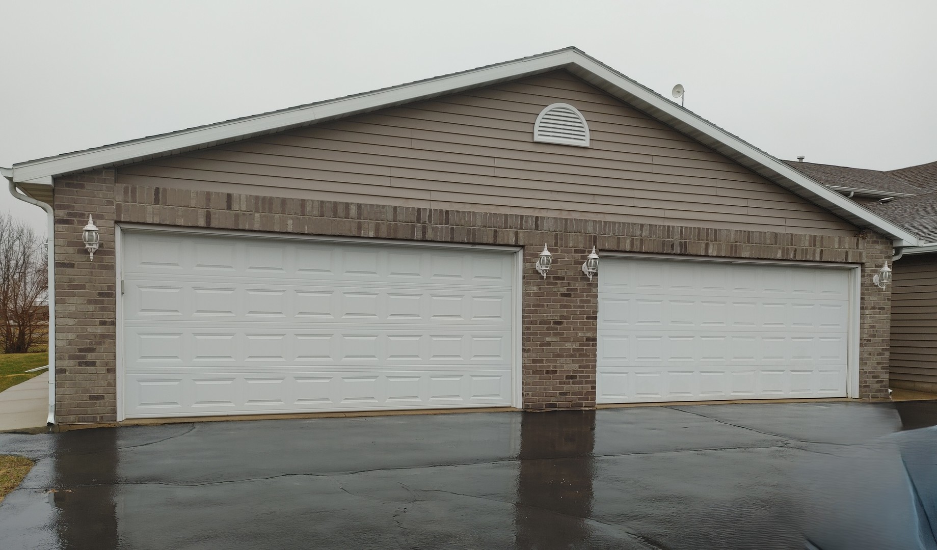 150 N Wooster Street #9, Capron, IL