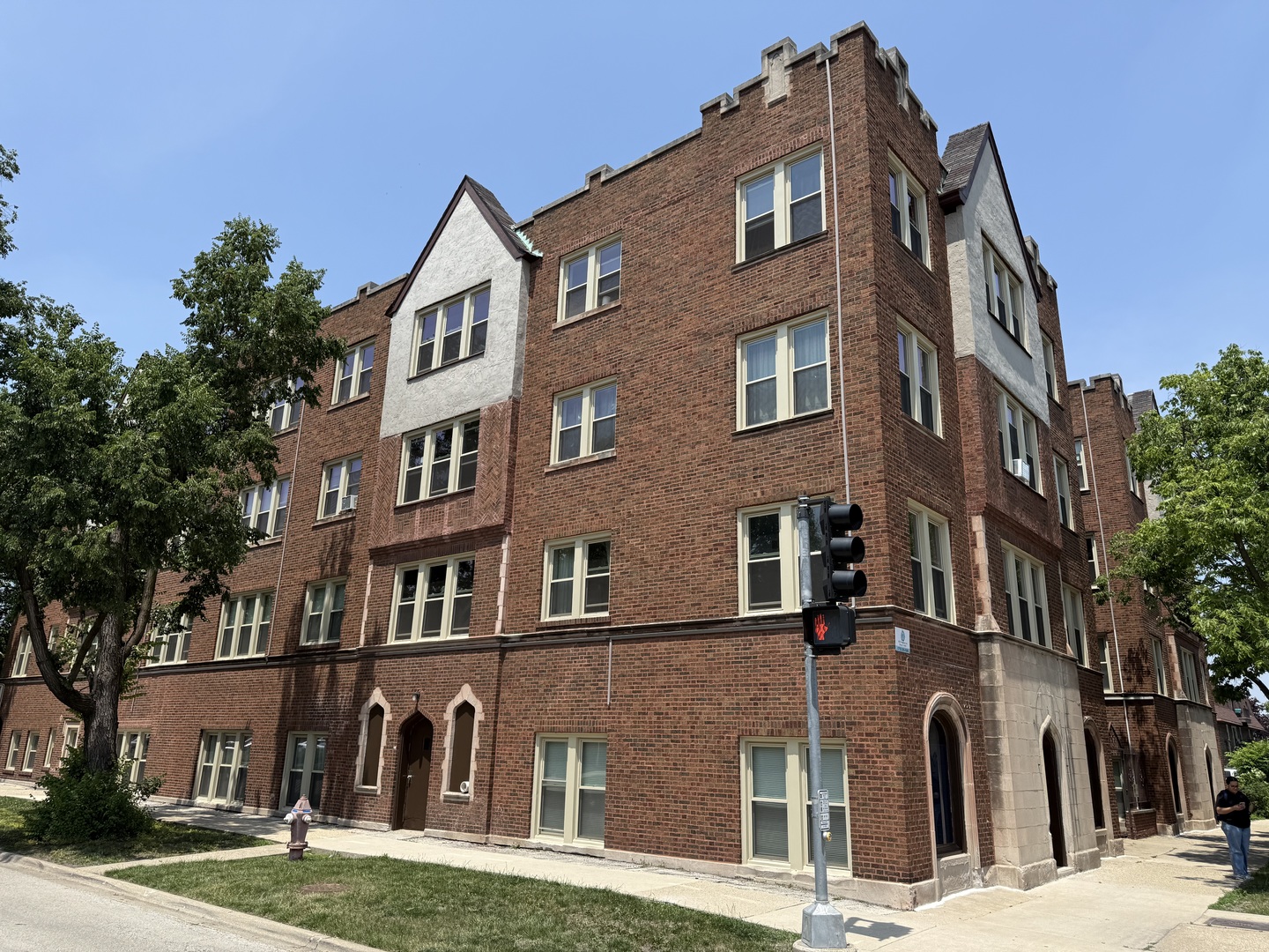 3150 Harlem Avenue #1H, Riverside, IL