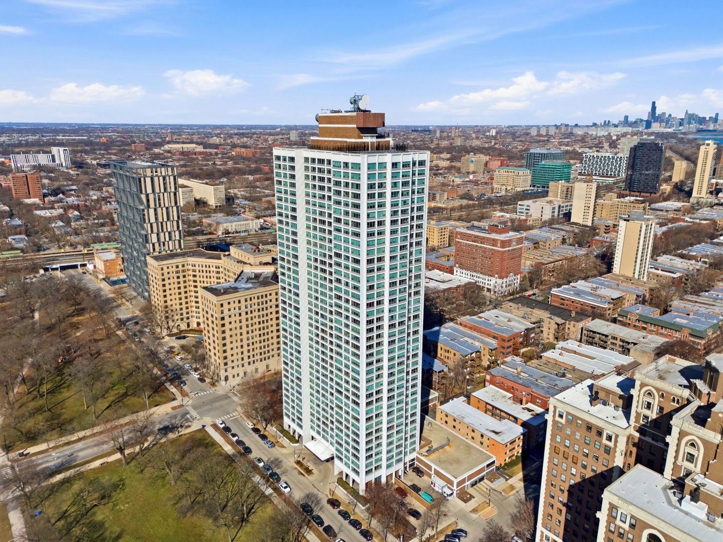 1700 E 56th Street #701-702, Chicago, IL