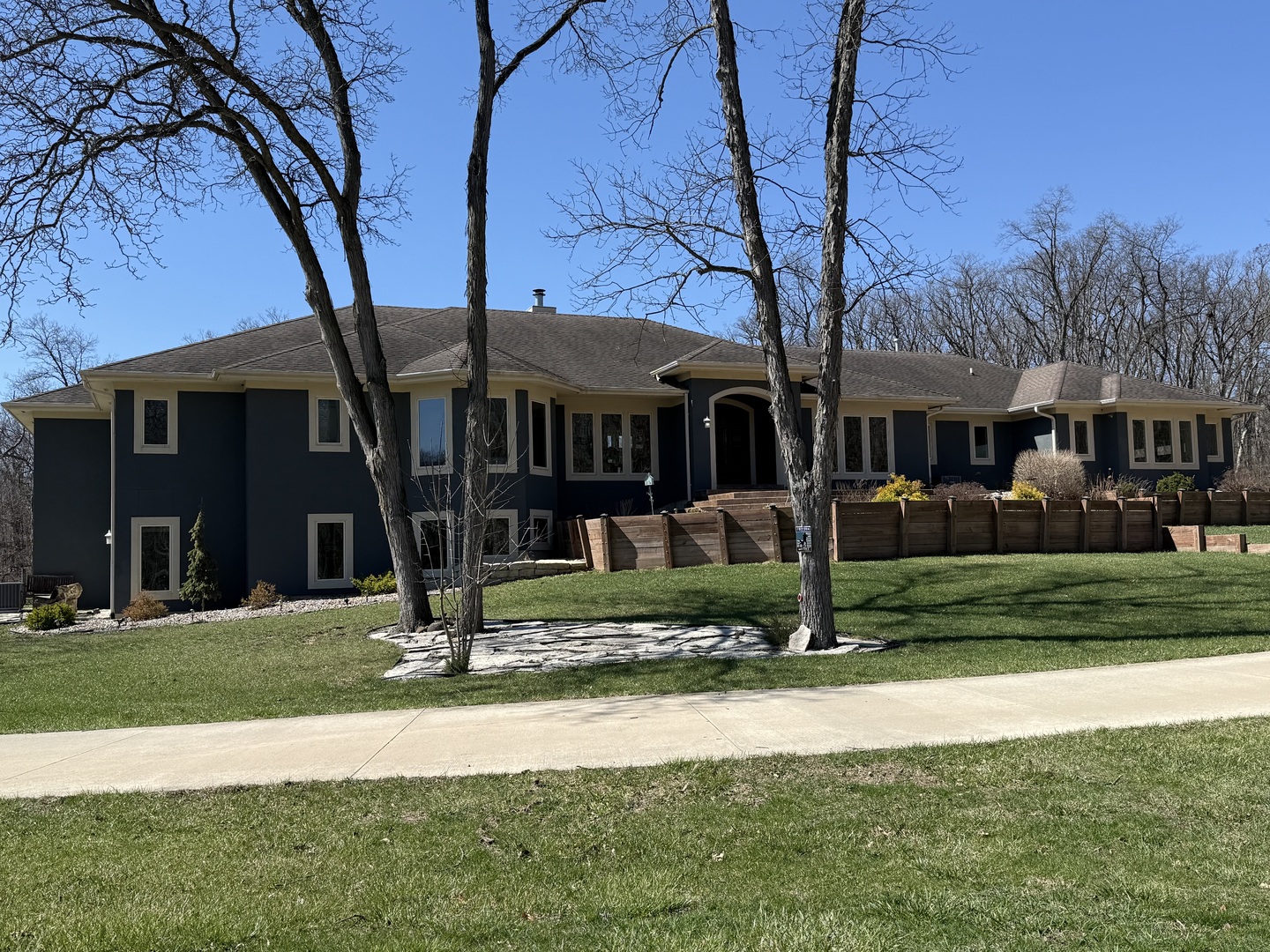 2389 E 2450th Road, Marseilles, IL