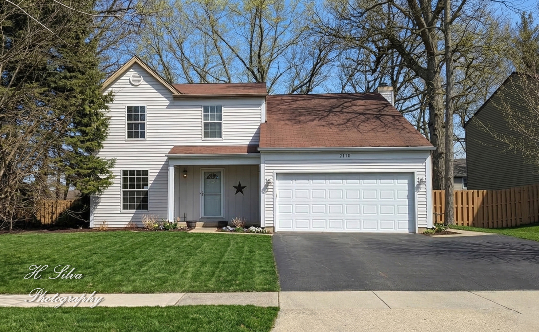 2110 Tahoe Parkway, Algonquin, IL