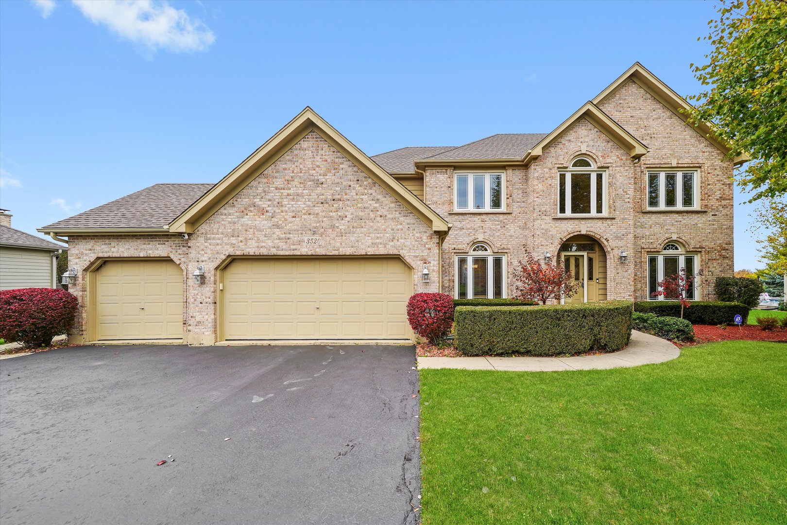 3520 Bunker Hill Drive, Algonquin, IL