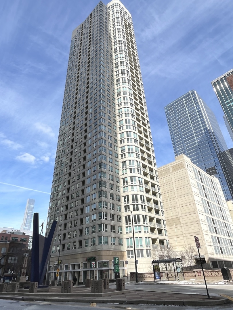 345 N Lasalle Drive #3109, Chicago, IL