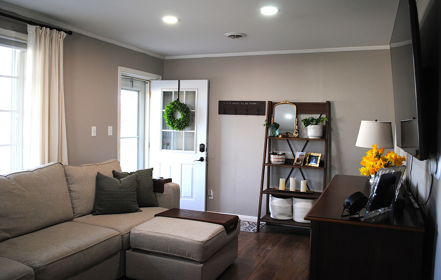 103 N Jefferson Street, Flanagan, IL