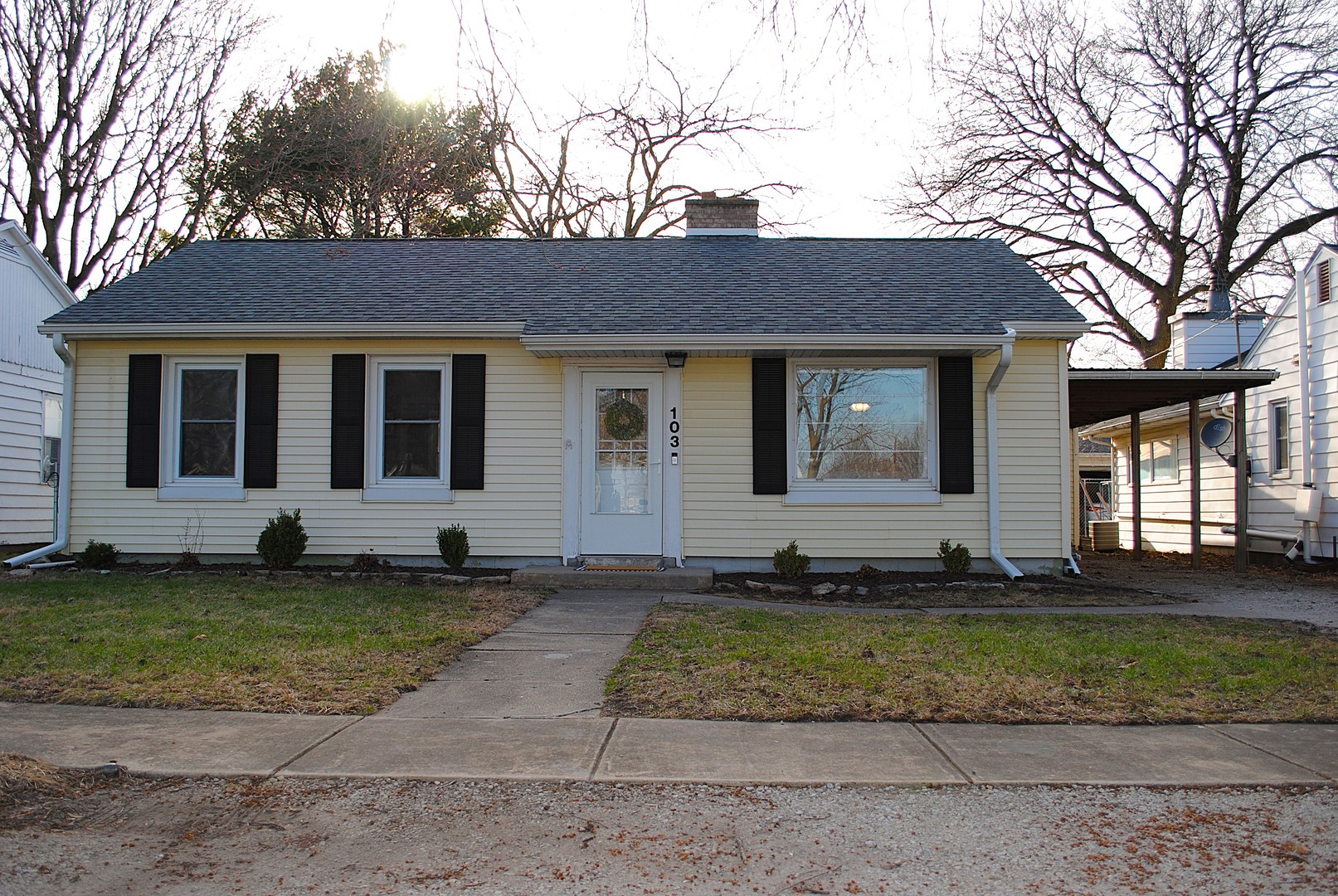 103 N Jefferson Street, Flanagan, IL