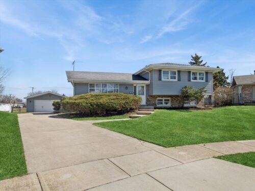 1000 Lancaster Court, Hoffman Estates, IL
