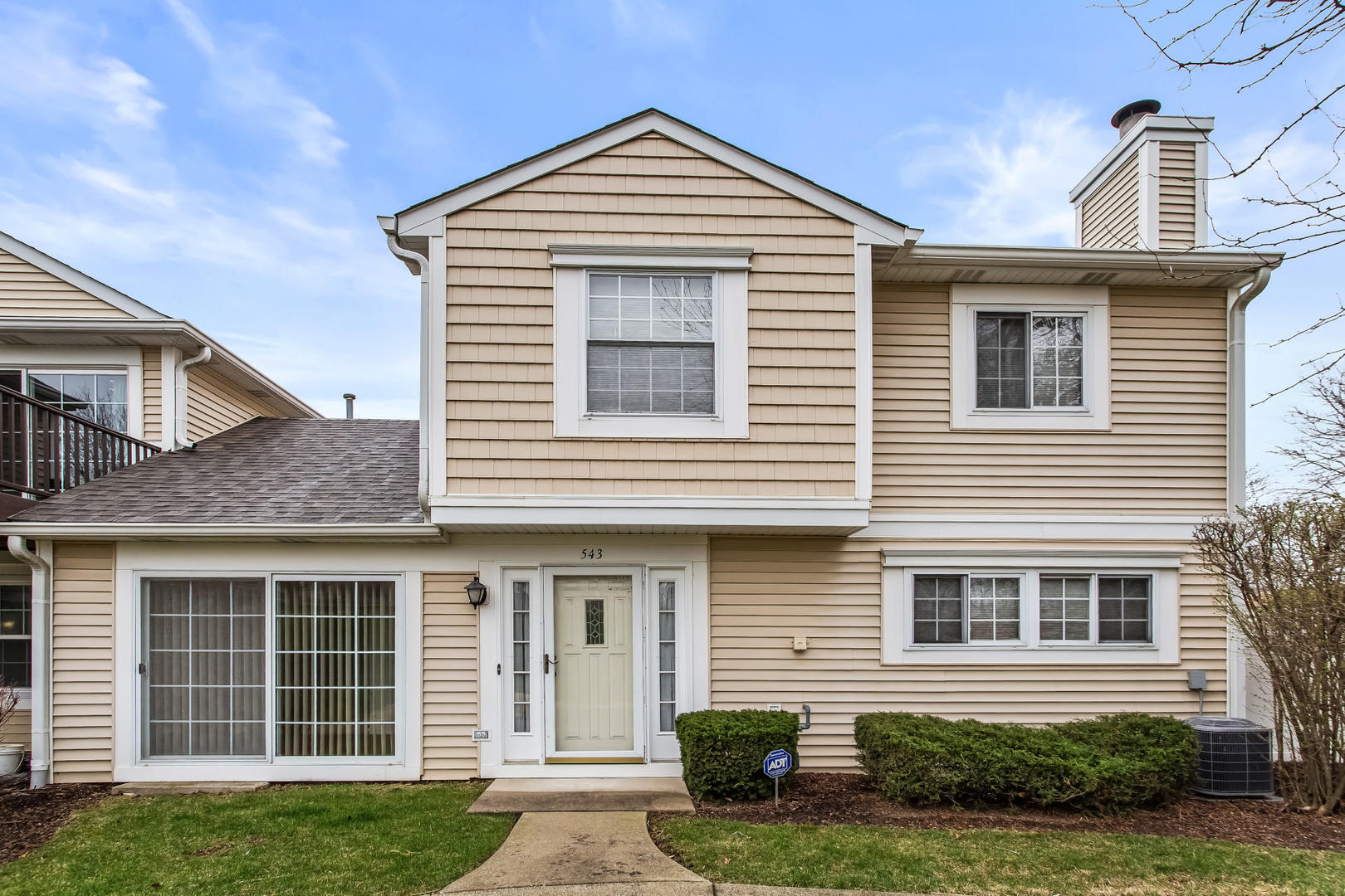 543 LE PARC Circle, Buffalo Grove, IL