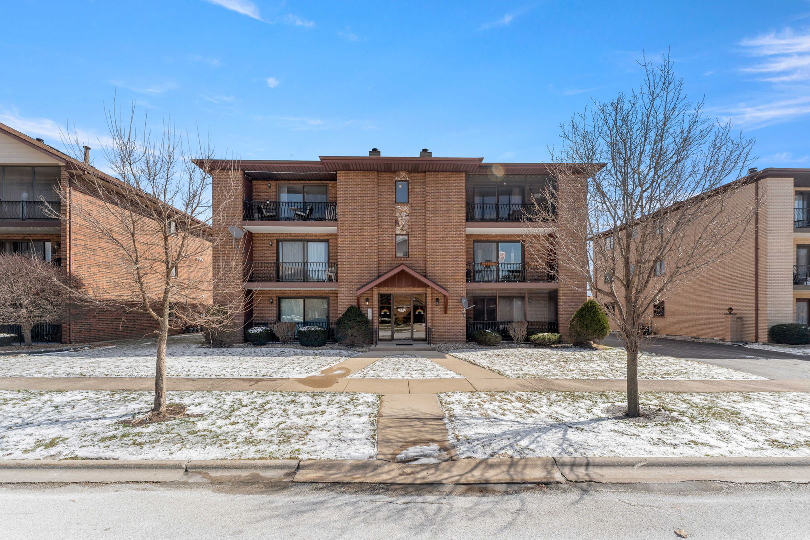 16819 81st Avenue #1S, Tinley Park, IL