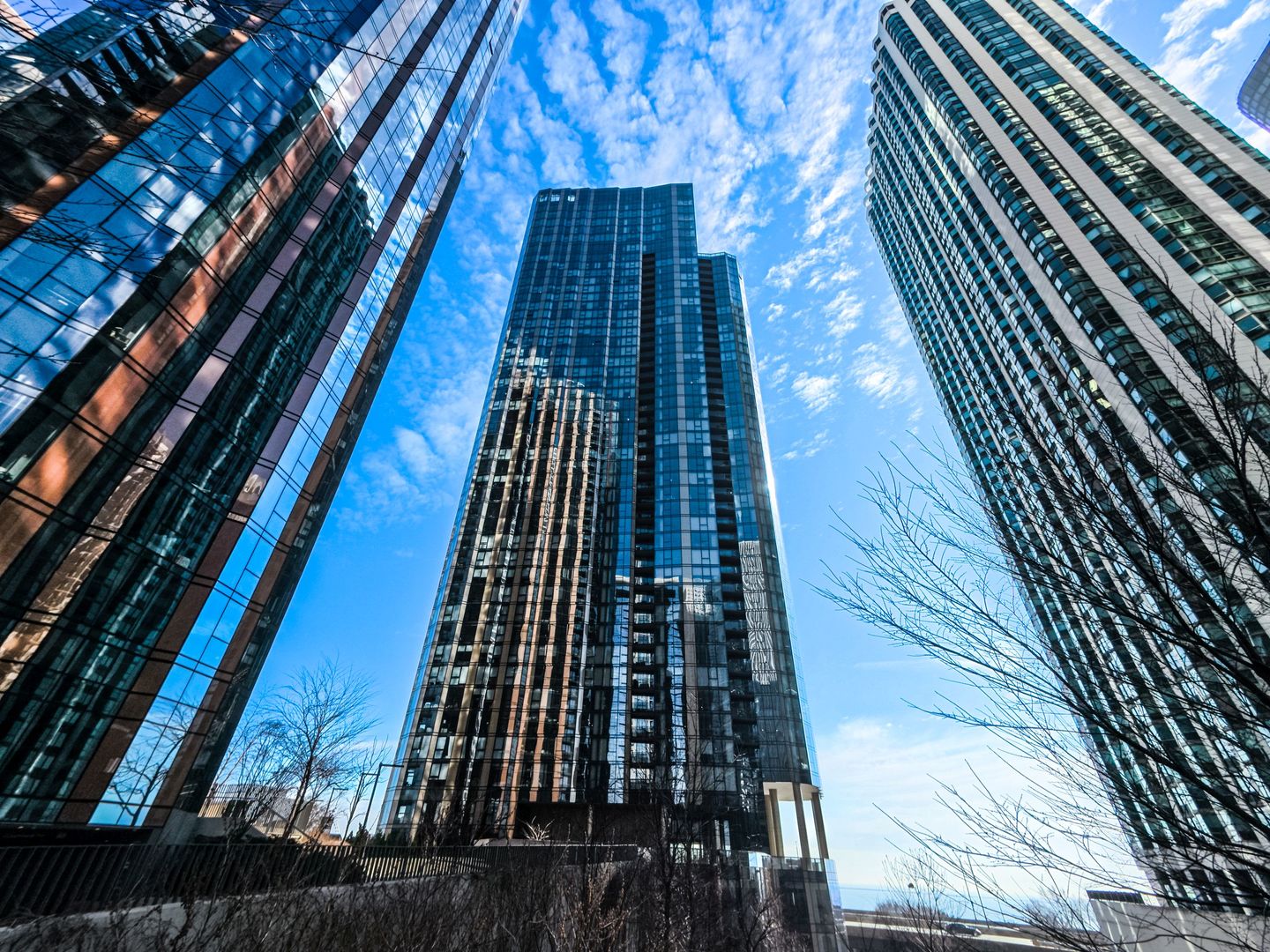 211 N Harbor Drive #1307, Chicago, IL