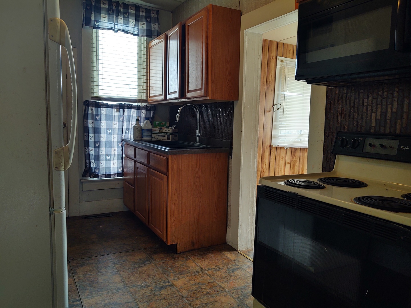 201 South 4th Street, Vienna, IL