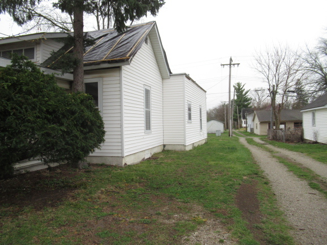 212 E Crawford Street, Paris, IL