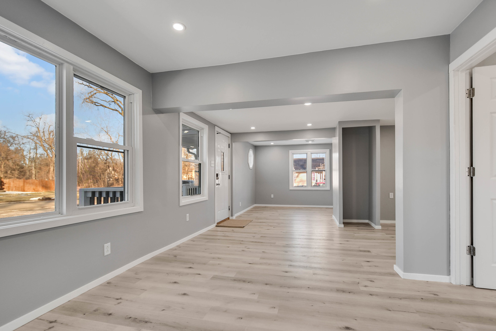 3813 Morgan Street, Steger, IL