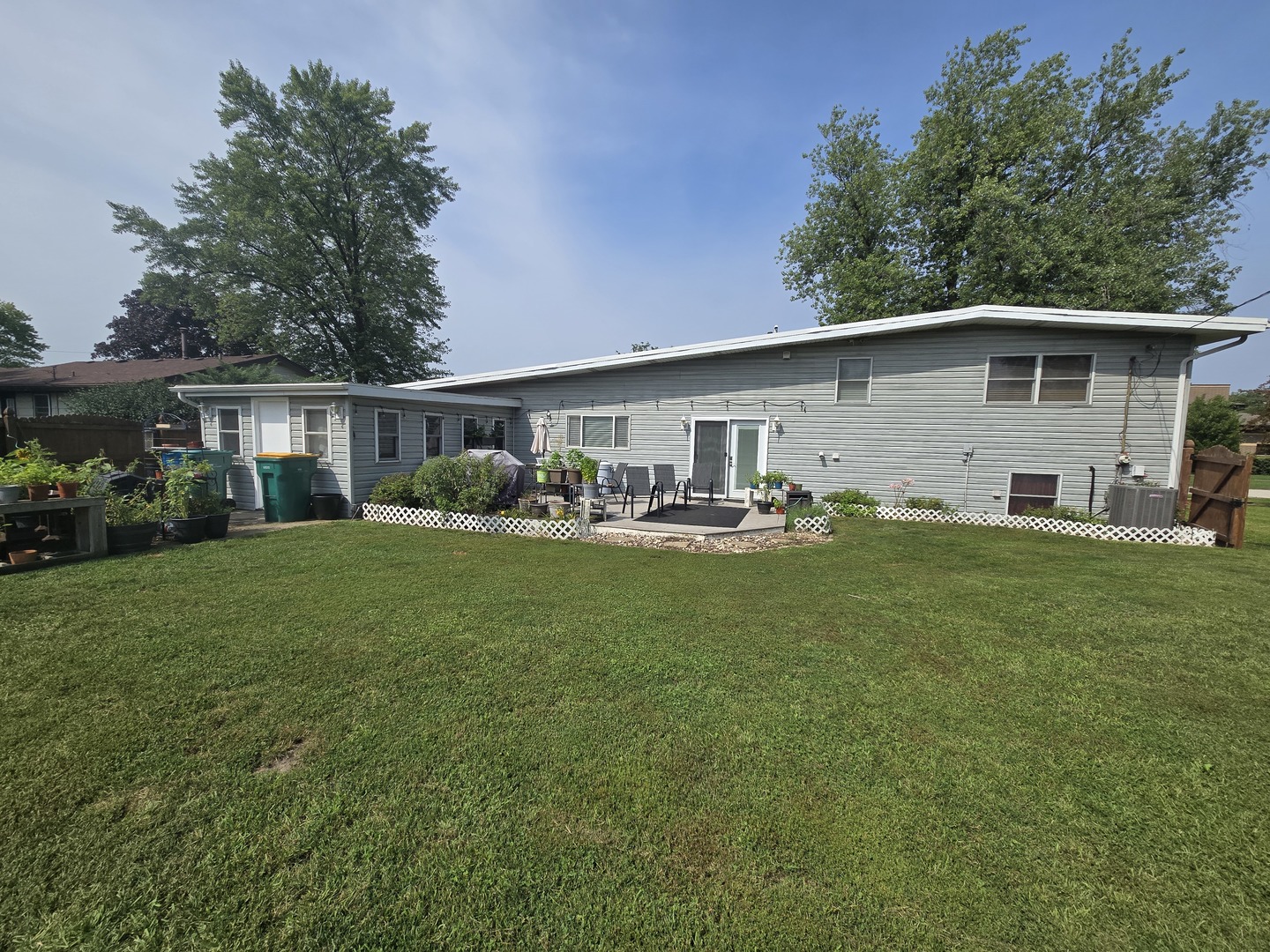 704 Helene Street, Shorewood, IL