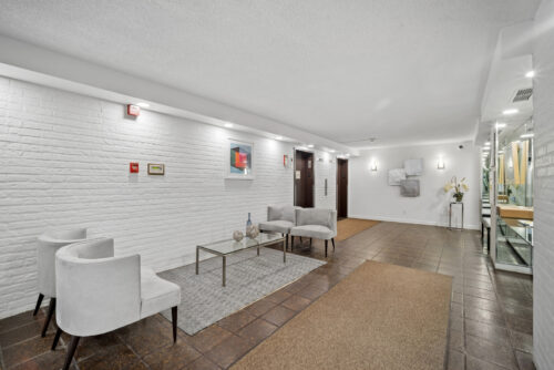 1671 Mission Hills Road #206, Northbrook, IL