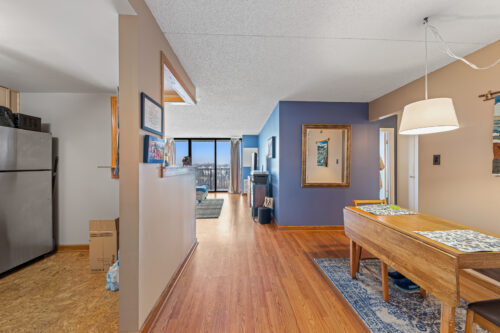 2015 S Finley Road #801, Lombard, IL