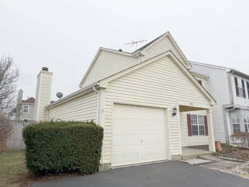 1127 Ashbrook Drive, Mundelein, IL