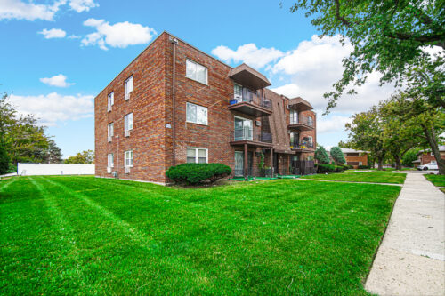 903 Elder Road #7, Homewood, IL