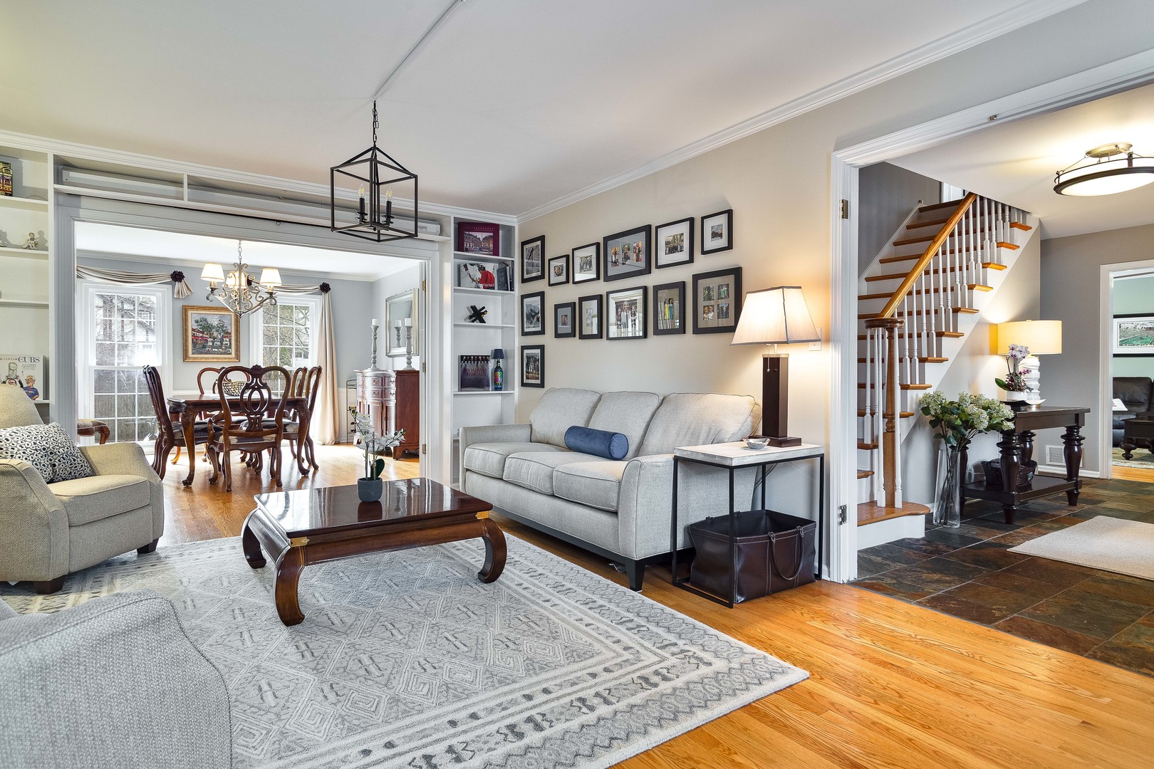 90 Linden Avenue, Glencoe, IL